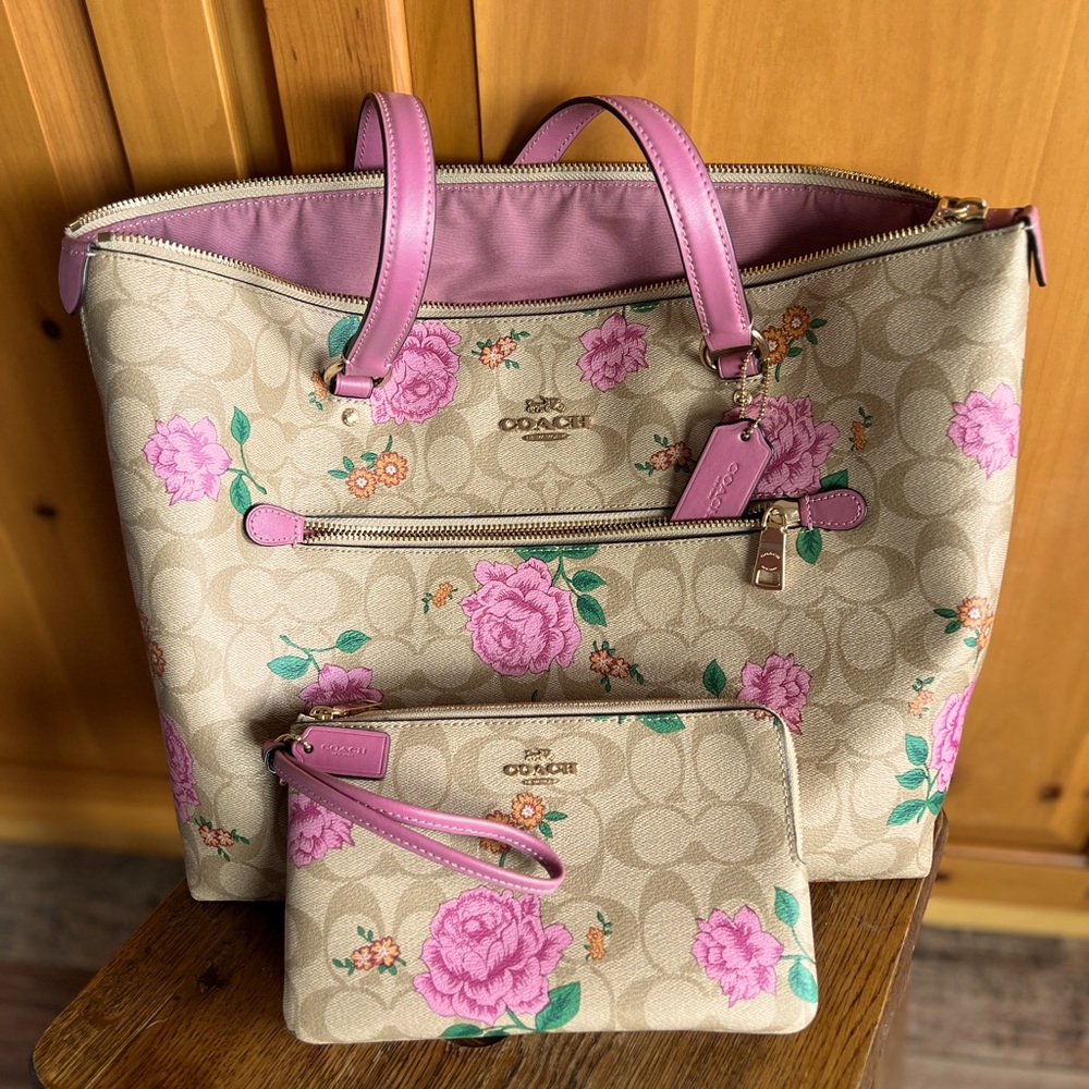 Authentic Coach Signature Rose Print Gallery Tote Light Khaki, Pink Multi.